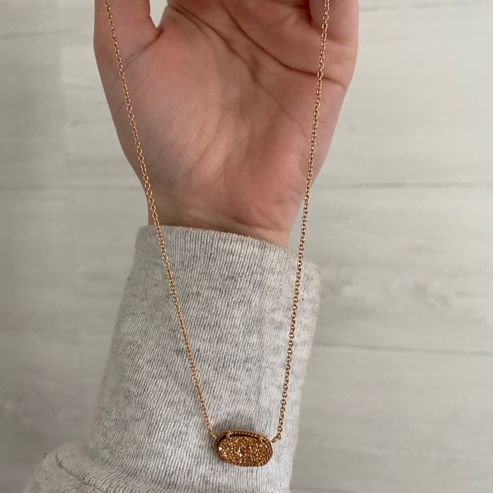 rose gold kendra scott necklace